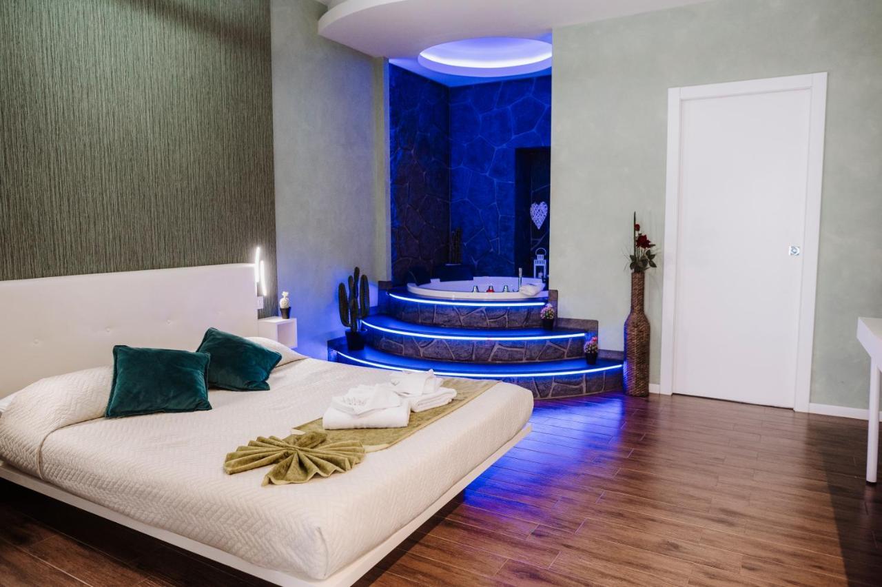 Th Luxury Suite Giardini-Naxos Extérieur photo